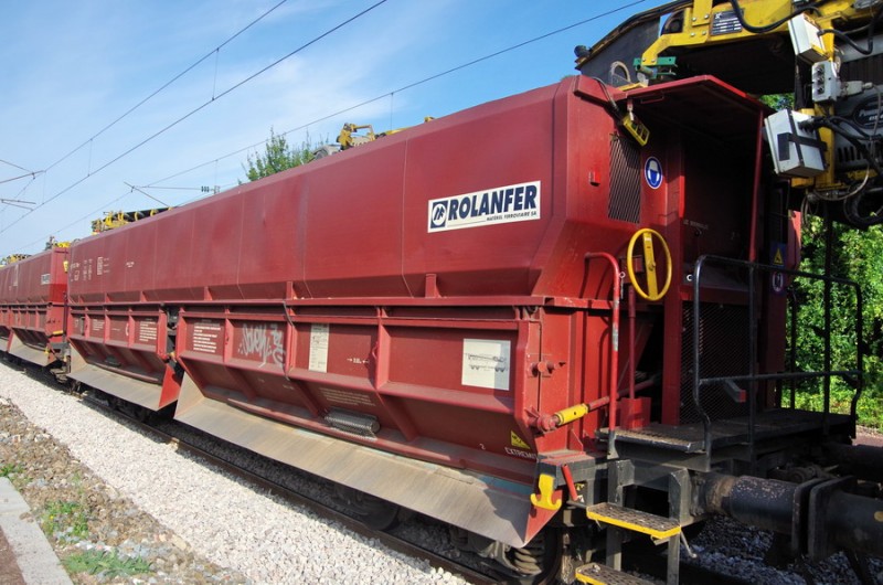 99 87 9 352 708-1 Falns (2019-08-27 gare de Famechon) TR57 (4).jpg (195.88 Kio) Vu 727 fois 99 87 9 352 708-1 Falns (2019-08-27 gare de Famechon) TR57 (4).jpg