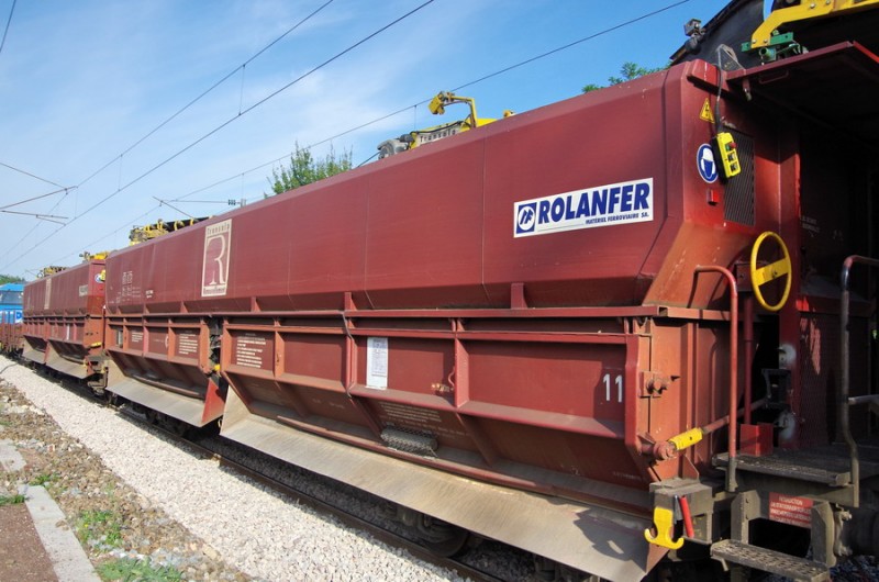 99 87 9 352 618-2 Falns (2019-08-27 gare de Famechon) TR11 (2).jpg (176.26 Kio) Vu 713 fois 99 87 9 352 618-2 Falns (2019-08-27 gare de Famechon) TR11 (2).jpg