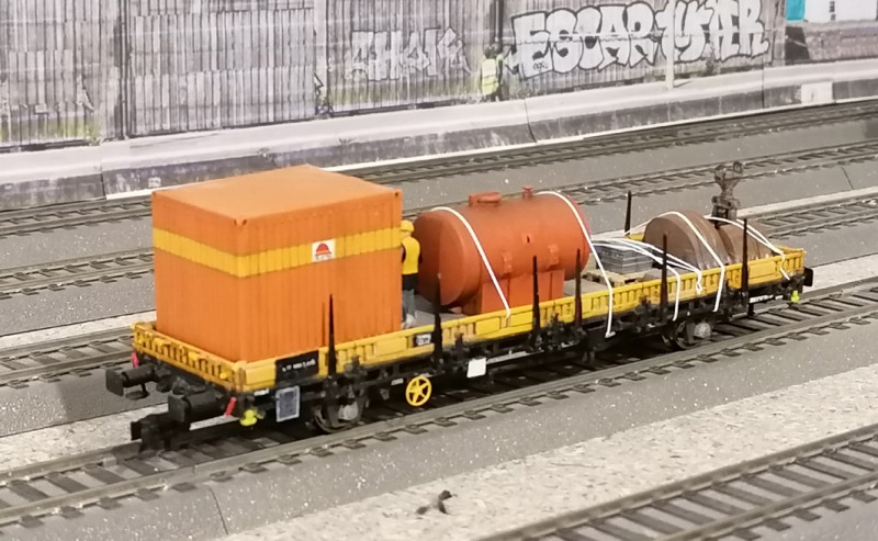 Wagon Ks COLAS Rail sur base Roco n°5 01.jpg
