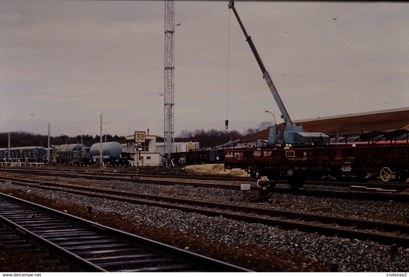 Drouard 1987 train beton Montargis 03.jpg