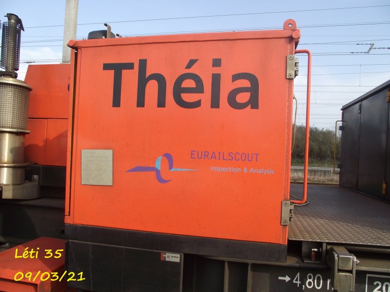 Théia_b.JPG (281.29 Kio) Vu 8104 fois Théia_b.JPG