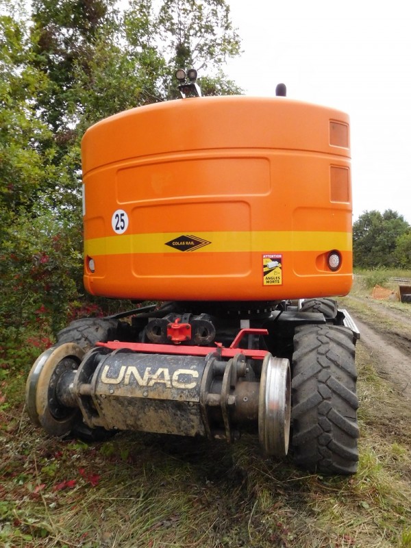 Unac 22 TRR - H9A00133 - Colas Rail (St Jodard 10-2021) Photo 6.JPG