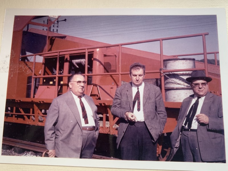 Dehé (2)-Abel Dehé au centre).jpg (628.8 Kio) Vu 28826 fois Dehé (2)-Abel Dehé au centre).jpg