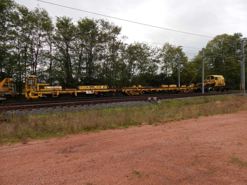 _copie-0_WAGON GOULOTTE TREMPLIN - 99 87 9 351 531 8 - TSO .jpg