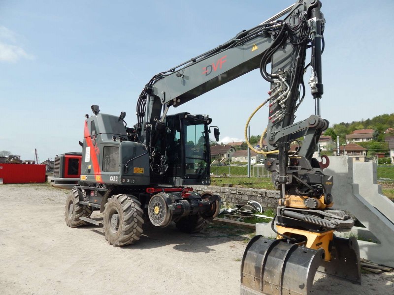_copie-0_CAT M323F - RH600265 - DVF - CAT 3 (8).jpg