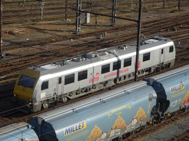 DSC04796R.jpg