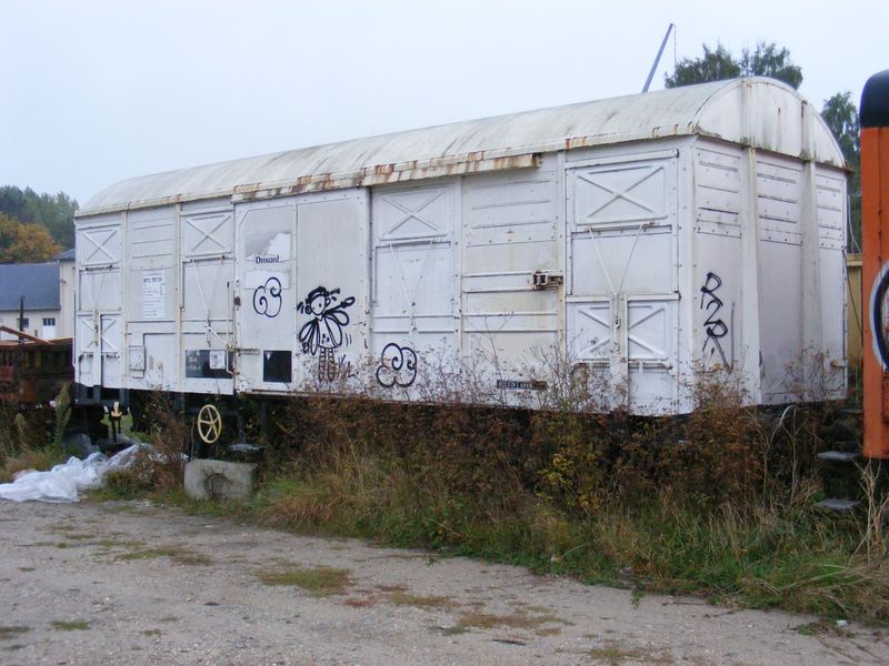 a_47_810.jpg