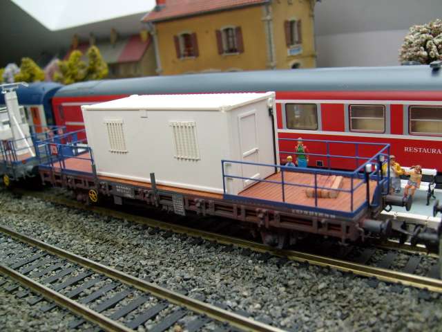 TST bungalow 5_PhotoRedukto.jpg