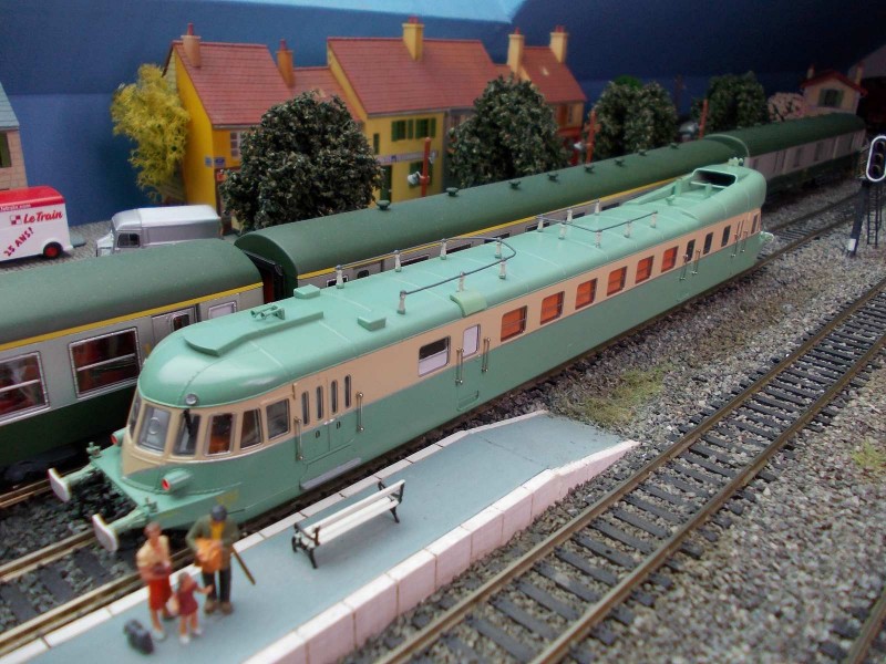X 3215 b.JPG