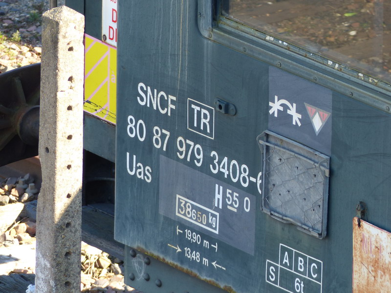 80 87 979 3 408-6 Uas H55 0 - SNCF TR (2014-03-06 St Pierre des Corps) (4).JPG