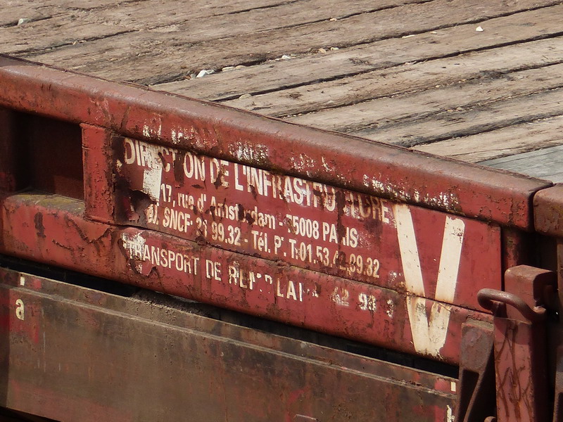 80 87 977 5 296-7 Uas R39 6 SNCF-PSL (2014-04-23 St Pierre des Corps) (3).jpg