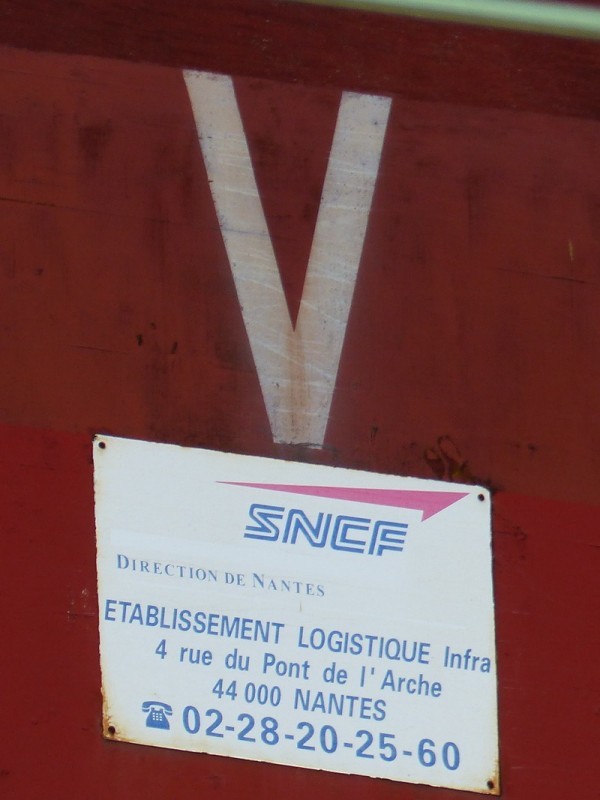 40 87 959 1 900-5 Us G54 1 SNCF (2014-04-25 St Pierre des Corps) (7).jpg