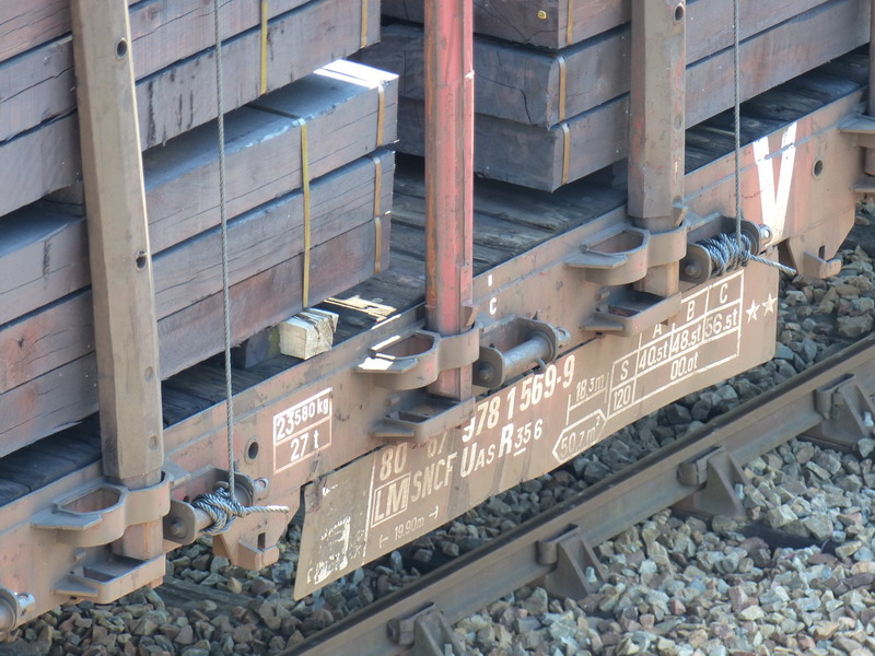 80 87 978 1 569-9 Uas R35 6 SNCF-LM (2014-07-03 St Pierre des Corps) (2).jpg