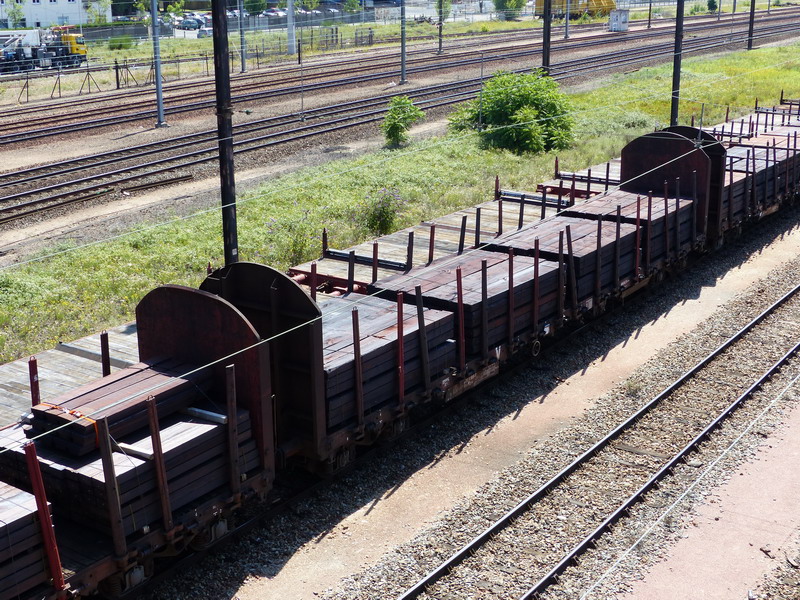 80 87 978 1 569-9 Uas R35 6 SNCF-LM (2014-07-03 St Pierre des Corps) (1).jpg