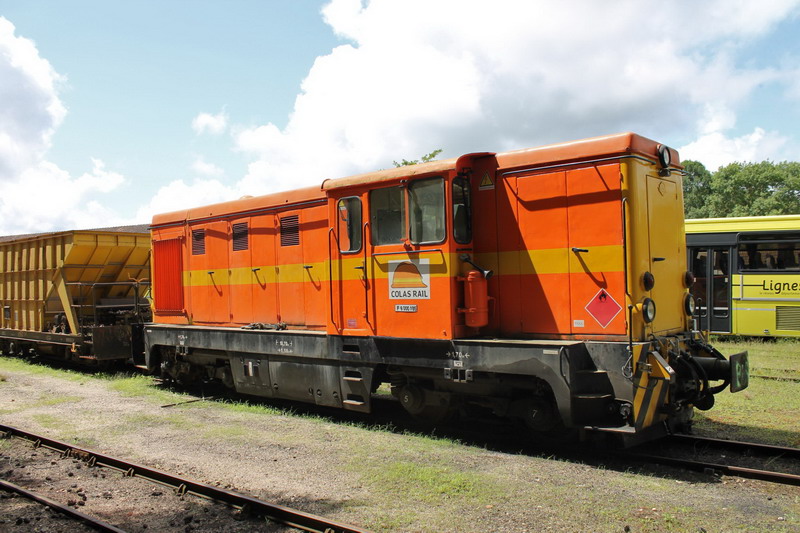 F 6000 105 Colas Rail (2014-08-03 Romorantin) (1).jpg