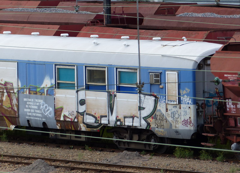 80 87 979 3 051-4 Uas H55 0 SNCF-PE (2014-08-19 SPDC) + 80 87 979 9 005-4 Uas W41 SNCF-RO (5).jpg