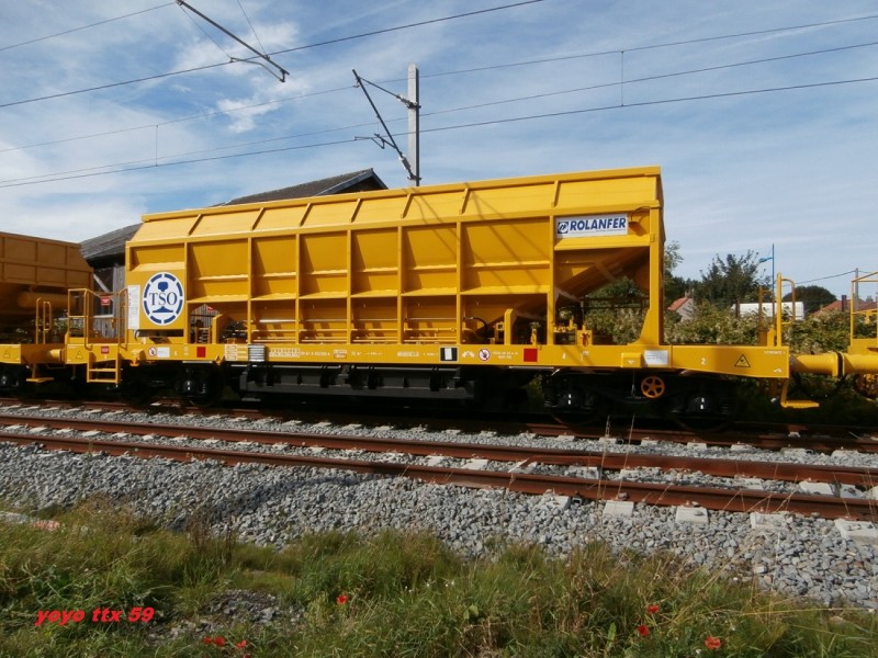 WTR 99 87 9 352 599-4=1.JPG