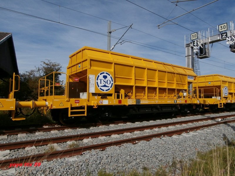 WTR 99 87 9 352 599-4=5.JPG
