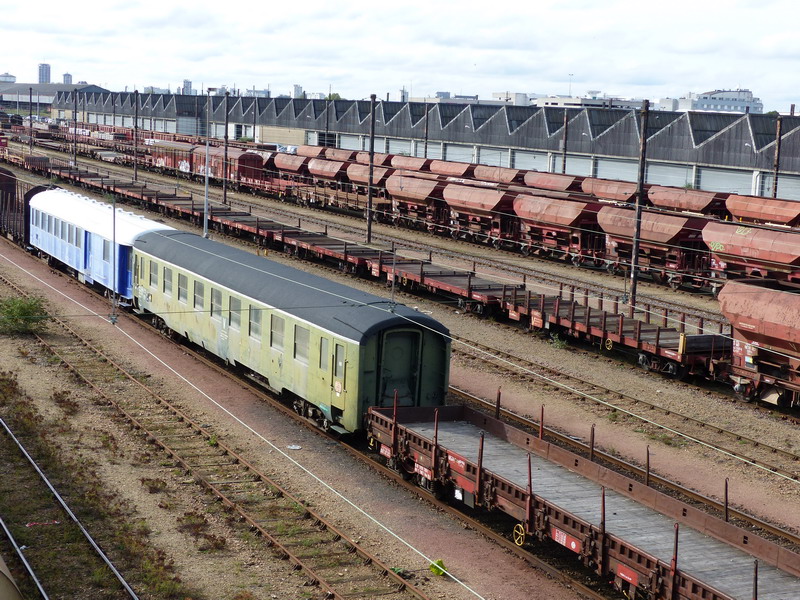 80 87 979 3 024-1 Uas H55 0 SNCF-RS (2014-10-17 SPDC) (1).jpg