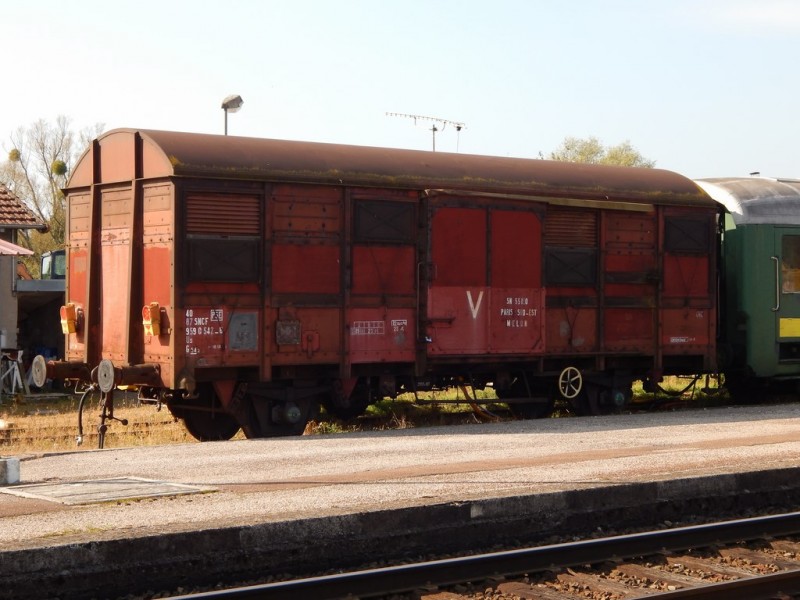 40 87 959 0 542 6 Us  G54-2  PSE (Copier).JPG