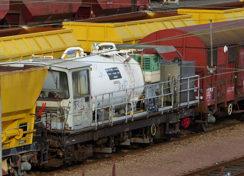 80 87 979 8 806-6 Uas F SNCF-NT (2014-11-10 SPDC) (1).jpg