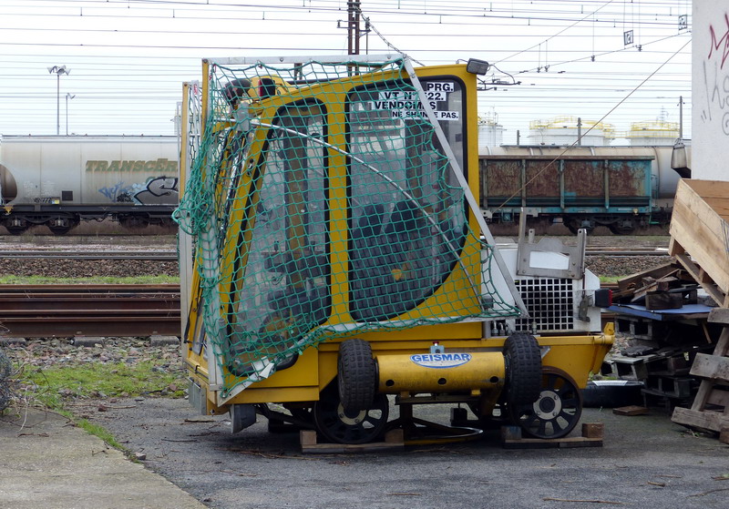 Fassetta VT4141 SNCF-PRG N°522 Vendomes (2014-12-20 Infrapôle de LGV A de SPDC) (1).jpg