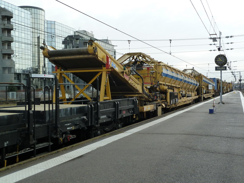 (3) 99 87 9 352 573-9 VAD 85 PSE n°349 TSO.jpg