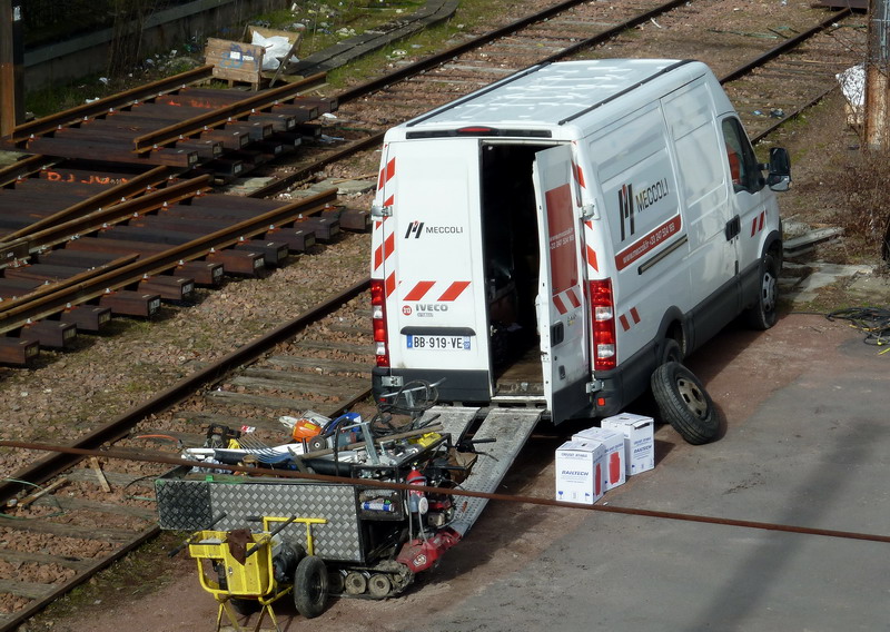 313 IVEC0 BB-919-VE (2015-03-03 Tours) (2).jpg