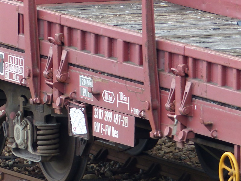 33 87 3999 497-2 Res RIV F-FW (2014-06-30 St Pierre des Corps) (2).jpg