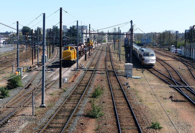 182 629 - V.212 234-9 (2015-04-08 Tours) 99 87 9 182 629-5 Meccoli (3).jpg