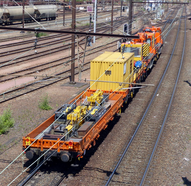 (12) 99 87 9 258 507-2 (2015-06-04 SPDC) Colas Rail (10).jpg