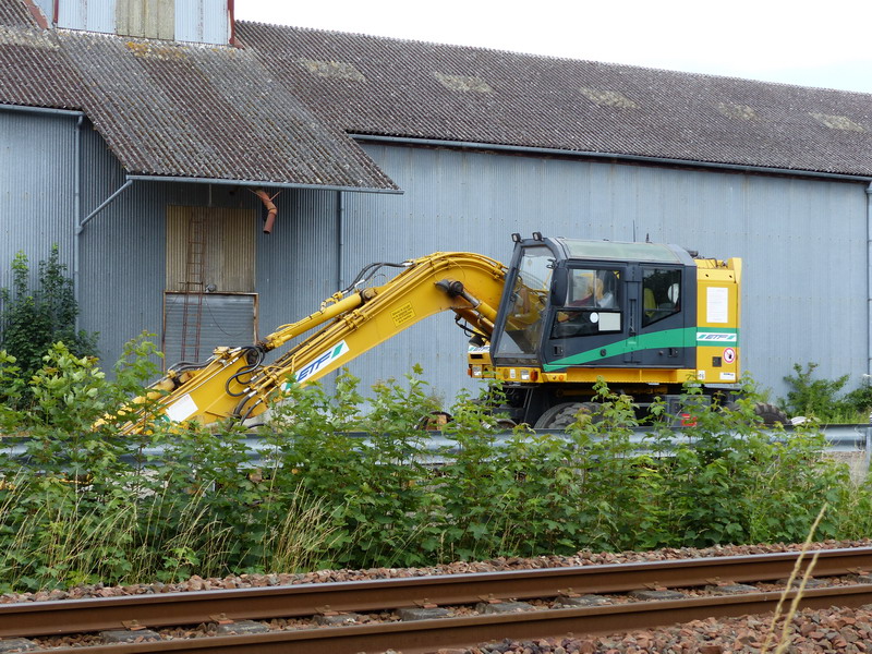 CASE 788 PPR (2015-07-14 gare de Neuillé Pont-Pierre) ETF (9).jpg