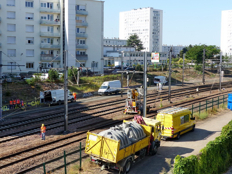 4'Axe 06.83.xxx SNCF-TR 62 (2015-07-15 Tours) (1).jpg