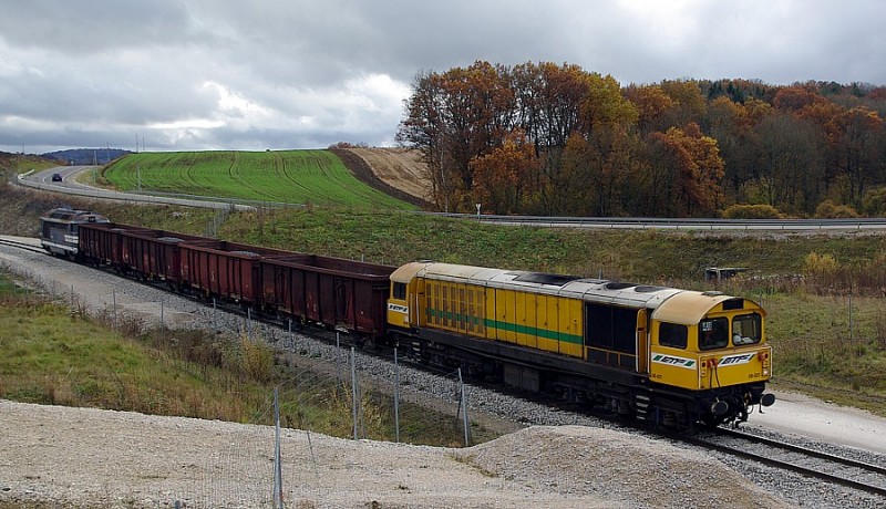 20101105ve-lgv-rr-lesmagny-bif-base-villersexel-class58cc58021etf+4tombereaux-v-uas+bb67246-vt-imgp8217retoucheauto-recadre900.jpg (253.88 Kio) Vu 10593 fois 20101105ve-lgv-rr-lesmagny-bif-base-villersexel-class58cc58021etf+4tombereaux-v-uas+bb67246-vt-imgp8217retoucheauto-recadre900.jpg