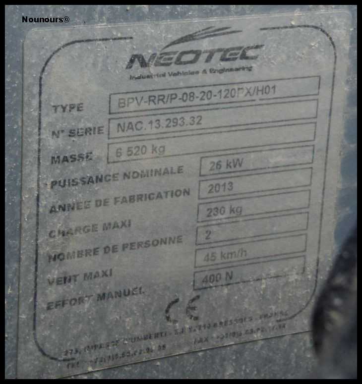 Skyrailer120RR_NAC1329332_Neotec_plaque.jpg