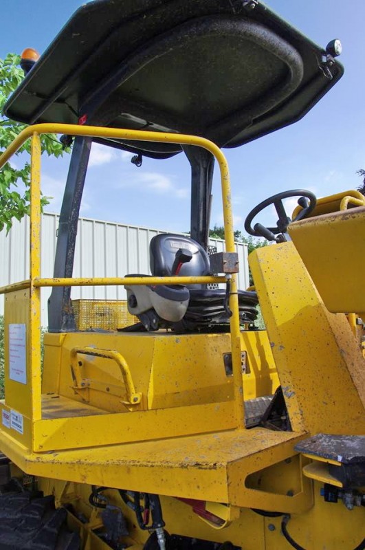 Dumper Locrail RR Alldrive (2016-07-23 gare de Nesle) M du C (17).jpg