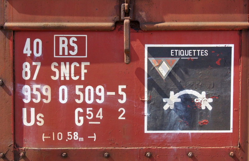 40 87 959 0 509-5 Us G54 2 SNCF-RS (2013-05-13 gare de Saint Quentin) (2).jpg