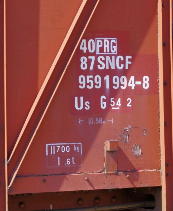 40 87 959 1 994-8 Us G54 2 SNCF-PRG (2013-05-05 Saint Quentin) (2).jpg