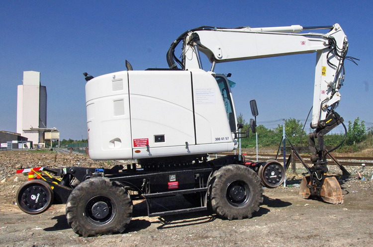 UNAC 22 TRR (2016-09-08 gare de Flavy-le-Martel) ETF (3).jpg