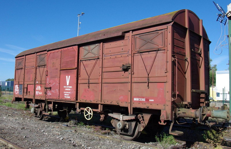 40 87 959 0 285-2 Us G54 2 F SNCF-AM (2016-09-27 Saint Quentin) (1).jpg