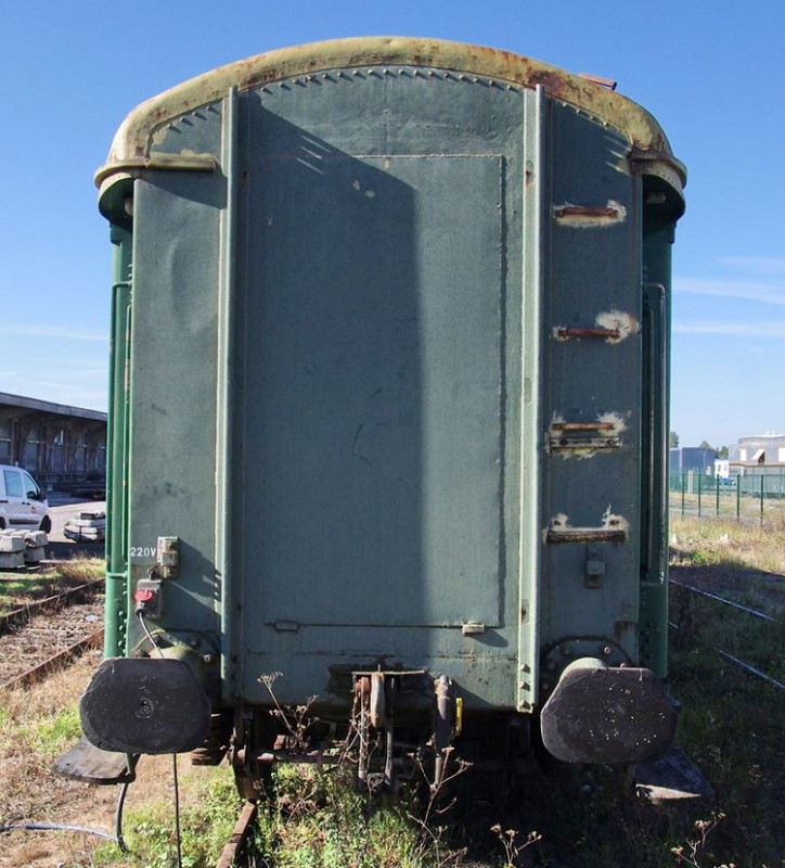 80 87 979 2 179-4 Uas H70 0 SNCF-AM '2016-09-27 gare de Saint Quentin) (10).jpg