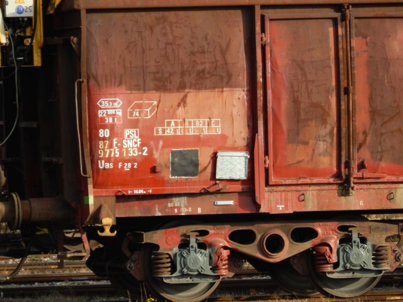 80 87 977 5 133 2 Uas  F28-2  PSL (2).JPG