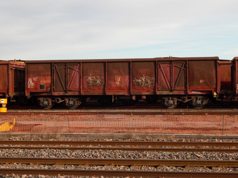 80 87 977 5 159 7 Uas  F28-2  PSL.JPG