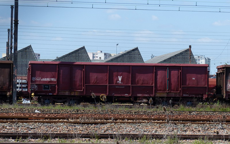 80 87 977 6 401-2 Uas F28 2 F SNCF-PSL (2014-05-16 St Pierre des Corps) (1).jpg