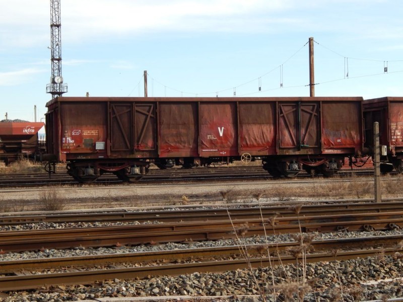 80 87 977 6 235 4 Uas  F28-2  PSL (1).JPG