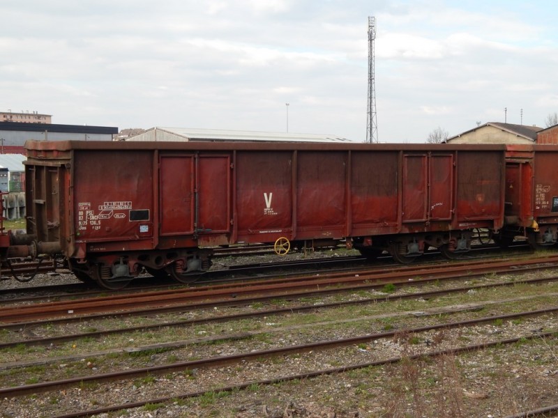 80 87 977 5 136 5 Uas  F28-2  PSL (4) (Copier).JPG