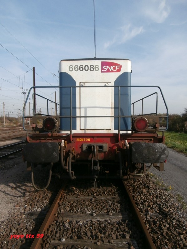 BB 66086=22.JPG