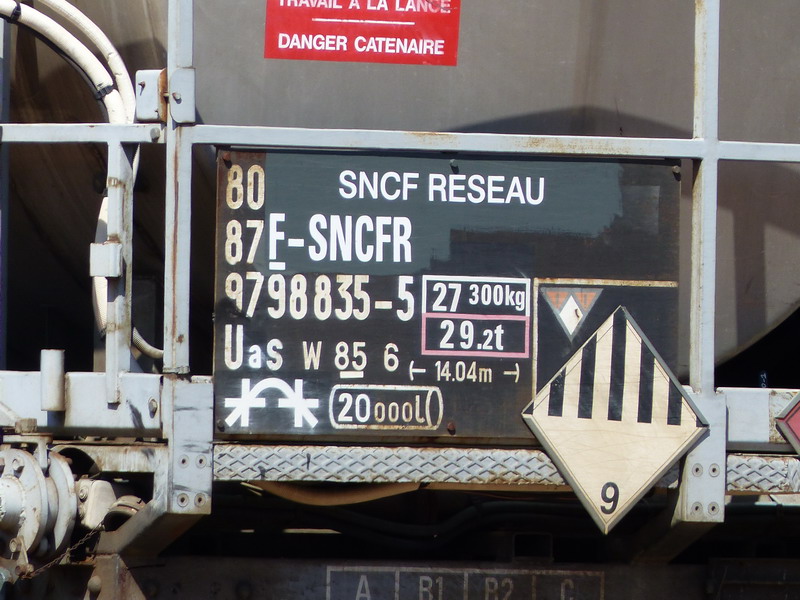 80 87 979 8 835-5 Uas W85 6 SNCF-TR (2017-04-21 BIDON V à  SPDC) (3).jpg