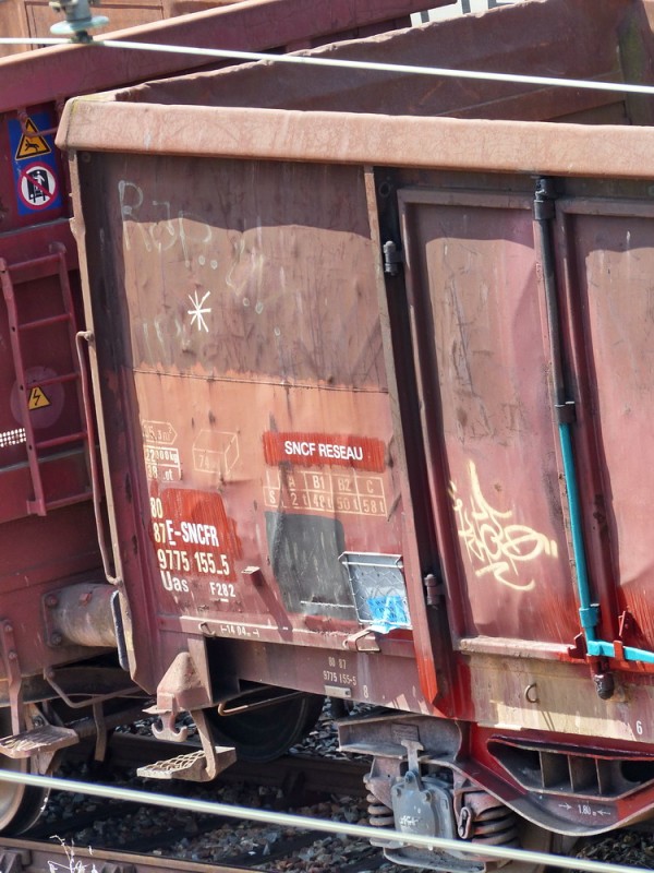 80 87 977 5 155-5 Uas F28 2 F-SNCFR (2017-07-14 SPDC) (2).jpg