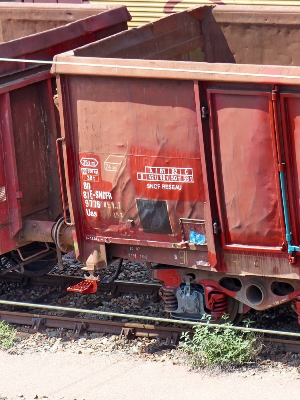 80 87 977 6 451-7 Uas F28 2 F-SNCFR (2017-07-14 SPDC) (2).jpg